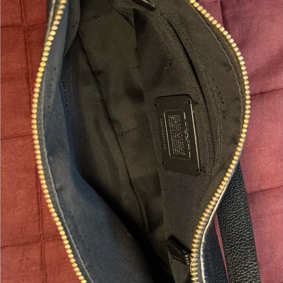 Coach Pebbled Black Leather Shoulder Bag - Picture 2 of 4